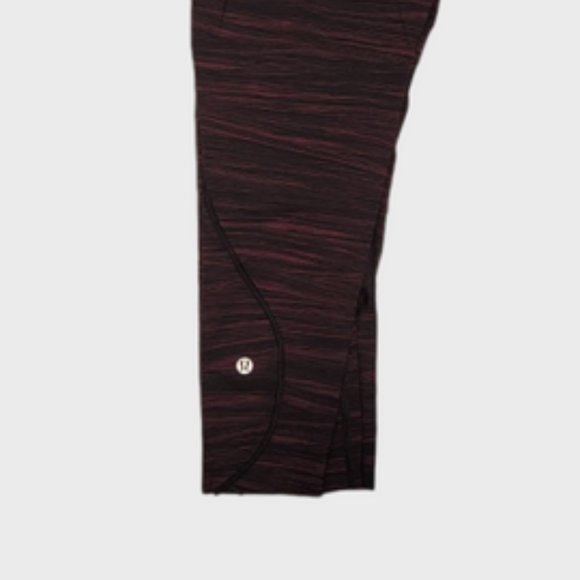 Size 10 - Lululemon Run The Day Crop (17") - Picture 5 of 5